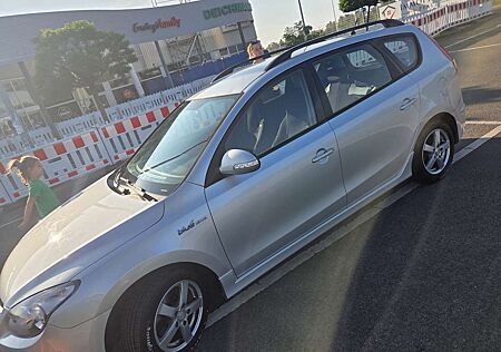Hyundai i30 1.6 CRDi blue Classic