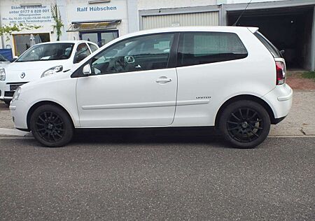 VW Polo Volkswagen 1.2 United scheckhftg mit vielen Extras Tüv neu