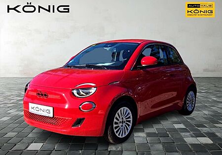 Fiat 500E (RED) Klima PDC Kamera Carplay