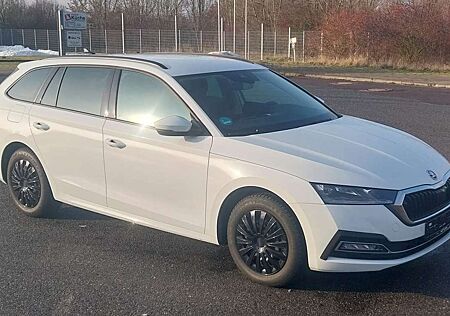 Skoda Octavia Combi 1.5 TSI e-TEC DSG Selection