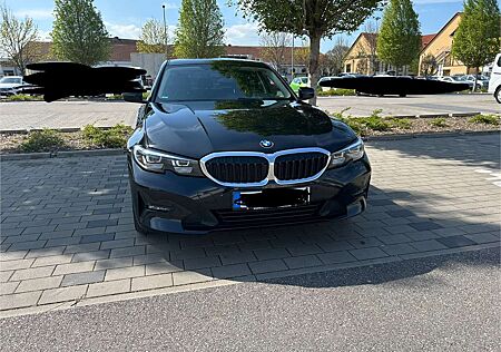BMW 320 Advantage