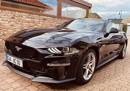 Ford Mustang Convertible 5.0 Ti-VCT V8 GT