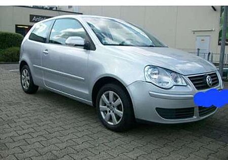 VW Polo Volkswagen 1.4 Aut. Trendline Viele neuteile