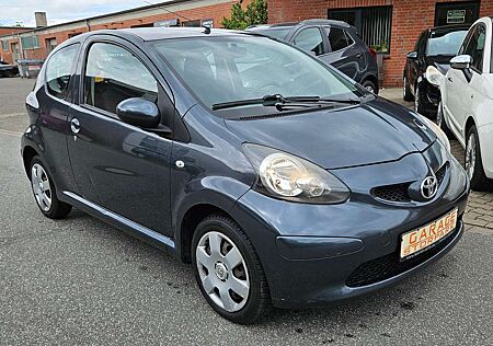 Toyota Aygo Cool ALLWETTERREIFEN - TÜV& AU NEU
