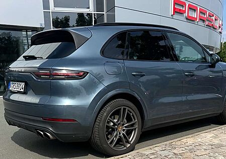 Porsche Cayenne S approved Garan12/27 Voll! Matrix Pano Chrono+360