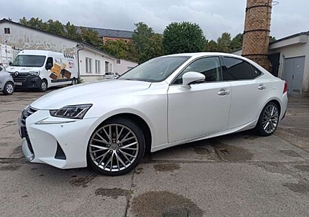 Lexus IS 300 h Luxury Line Standheizung, Dashcam, Schiebedach,