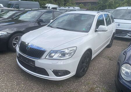 Skoda Octavia Combi 2.0 TSI RS