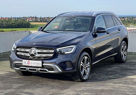 Mercedes-Benz GLC 300 300 e 4Matic ILS-LED Navi AHK