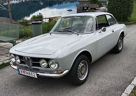 Alfa Romeo 1750 1750 GTV