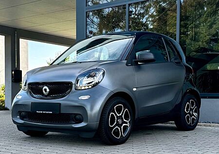 Smart ForTwo Coupe*AUTOMATIK*90PS*PANO*SHZ*NAVI*