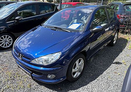 Peugeot 206 Tendance-2.Hand,Klima,Leder,Automatik,