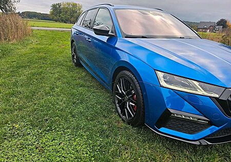 Skoda Octavia Combi 2.0 TSI DSG RS Plus