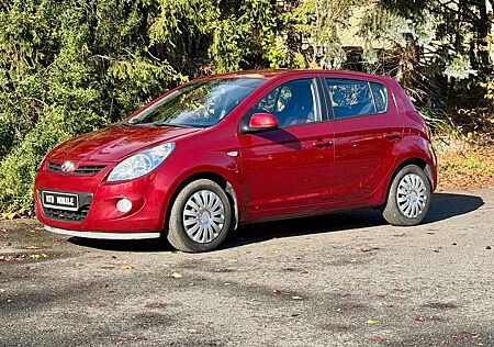 Hyundai i20 1.3 Comfort +2.HAND+TÜV NEU+KLIMA+S-HZNG+