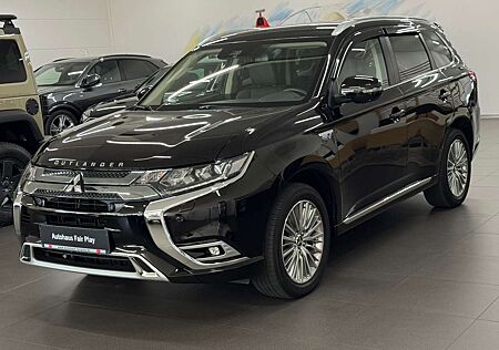 Mitsubishi Outlander 4WD CARPLAY/LED/PDC/STANDHZG/U-FREI!