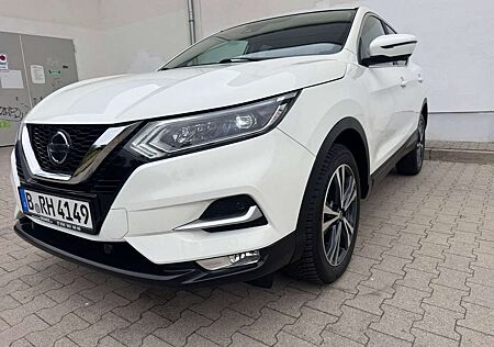 Nissan Qashqai gebraucht kaufen Nissan Qashqai 1.3 DIG Autom-1.Hand-25TKm-top Zustand-wie neu