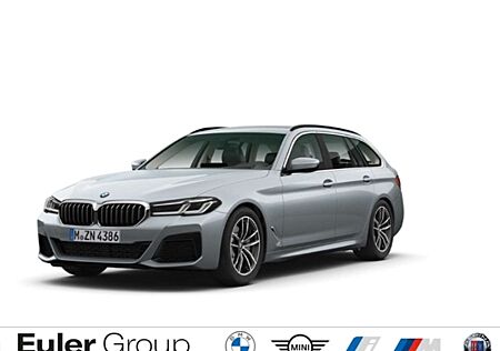 BMW 520 d Touring Sportpaket HUD Luftfederung StandHZG AHK
