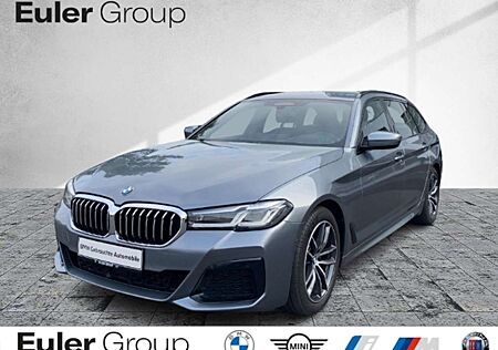 BMW 520 d Tour m-Sport LCProf ACC HUD StandHZG AHK