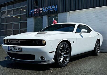 Dodge Challenger 6.4 HEMI SRT ScatPack