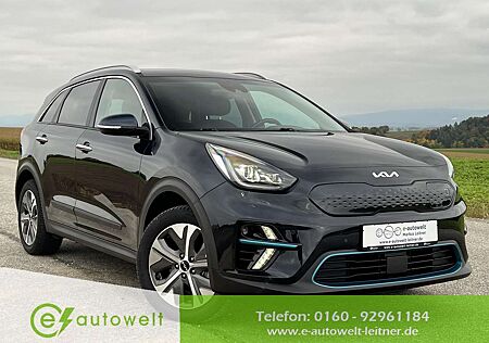 Kia Niro e- Spirit 64 kWh AHK 3phasig Wärmepumpe RFK ACC LED