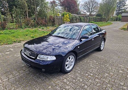 Audi A4 1.8 Limo 1. Hd ATM 189Tkm S-Line