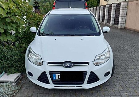 Ford Focus Turnier 1.0 EcoBoost