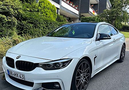 BMW 430i 430 Coupe Sport-Aut. M Sport