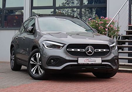 Mercedes-Benz GLA 220 d Autom. Leder Ambiente Pano 360°