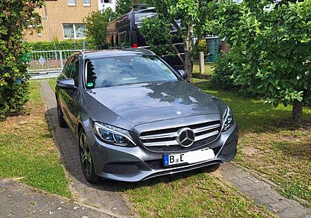Mercedes-Benz C 350 T e Edition C (205.247)