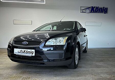 Ford Focus 1.6 *Trend*Klima*SHZ*HU / AU Neu*