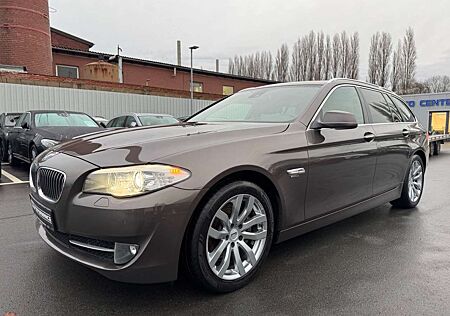 BMW 520 d*NAVI*PANO*TLEDER*SOS*PDC*SITZH*TEMP*