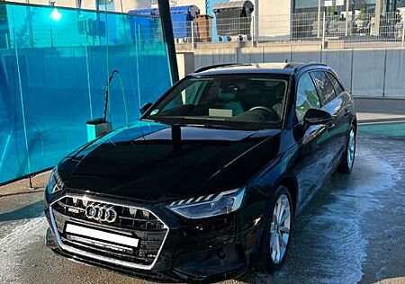 Audi A4 40 TDI quattro basis