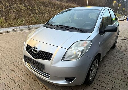 Toyota Yaris 1.4 D-4D Travel