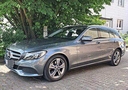 Mercedes-Benz C 220 d T 9G-TRONIC Avantgarde