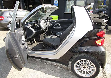 Smart ForTwo MHD 52kW/ Cabrio/ Klimautom./ ALU/ TÜV neu