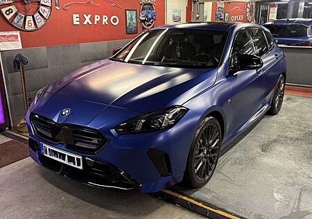 BMW 135 M135 xDrive Neuwertiger Zustand