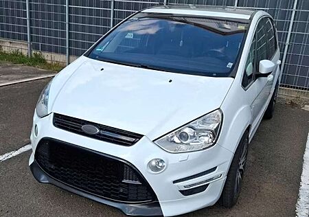 Ford S-Max 2.0 EcoBoost Titanium S