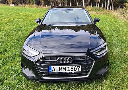 Audi A4 Avant 35 TDI S tronic