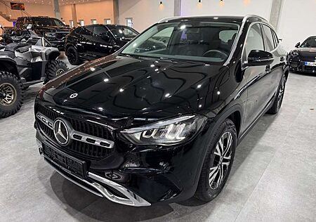 Mercedes-Benz GLA 180 *Led*AHK*Kamera*Service, HU Neu*Tempomat*