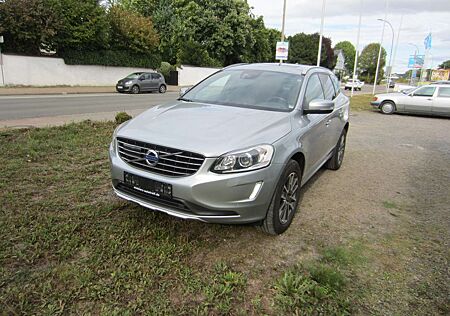 Volvo XC 60 XC60 Summum AWD Automatik Leder Glasschiebedach