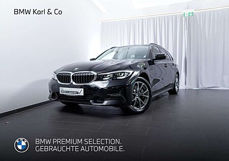 BMW 330 e xDrive Touring Sport Line Pano Cockpit Prof.