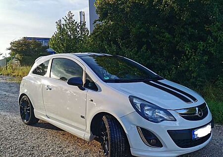 Opel Corsa Color Edition