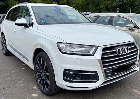 Audi Q7 S line 3.0 TDI