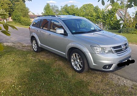 Fiat Freemont 170 PS SUV - BJ 2012 - TÜV neu - Schiebedach - BIG Familienauto