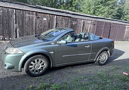 Renault Megane Mégane Coupé-Cabriolet 2.0 16V Dynamique