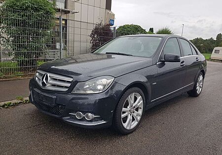 Mercedes-Benz C 250 CDI DPF (BlueEFFICIENCY) Avantgarde