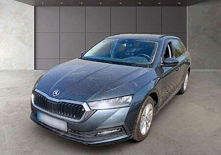 Skoda Octavia Combi Ambition 2.0TDI DSG LED Pano