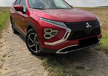 Mitsubishi Eclipse Cross Plug-In Hybrid 4WD Plus