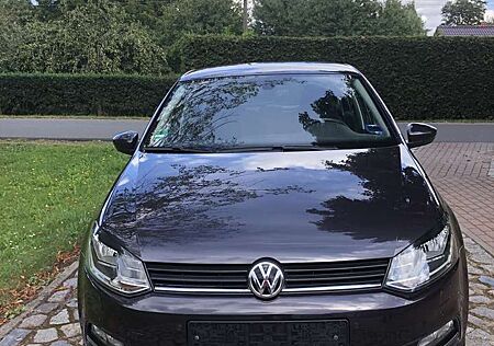 VW Polo Volkswagen 1.2 TSI Blue Motion Technology Highline