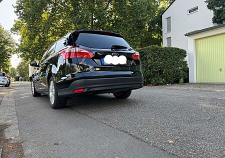 Ford Focus 1.6 TI-VCT Trend