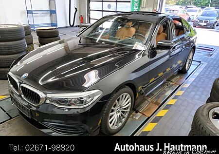 BMW 530 i xDrive SPORT LINE *ACC*HUP*PANO*LEDER*